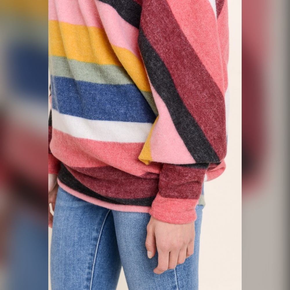 💝LAST 1!! Off Shoulder Dolman Sleeve Sweater! - Picture 4 of 4